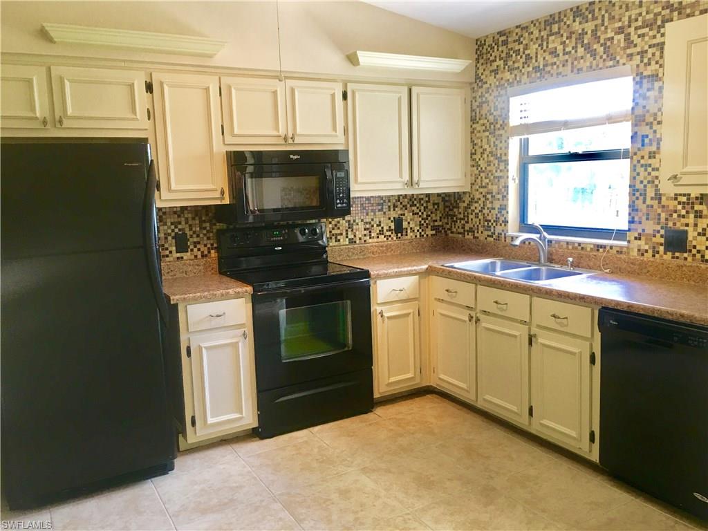 SOUTH POINTE SOUTH - Residential