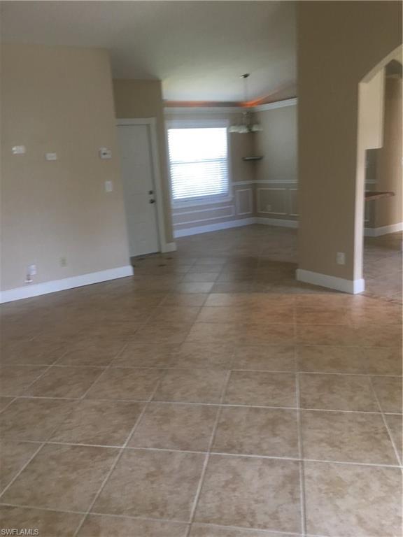 SOUTH POINTE SOUTH - Residential