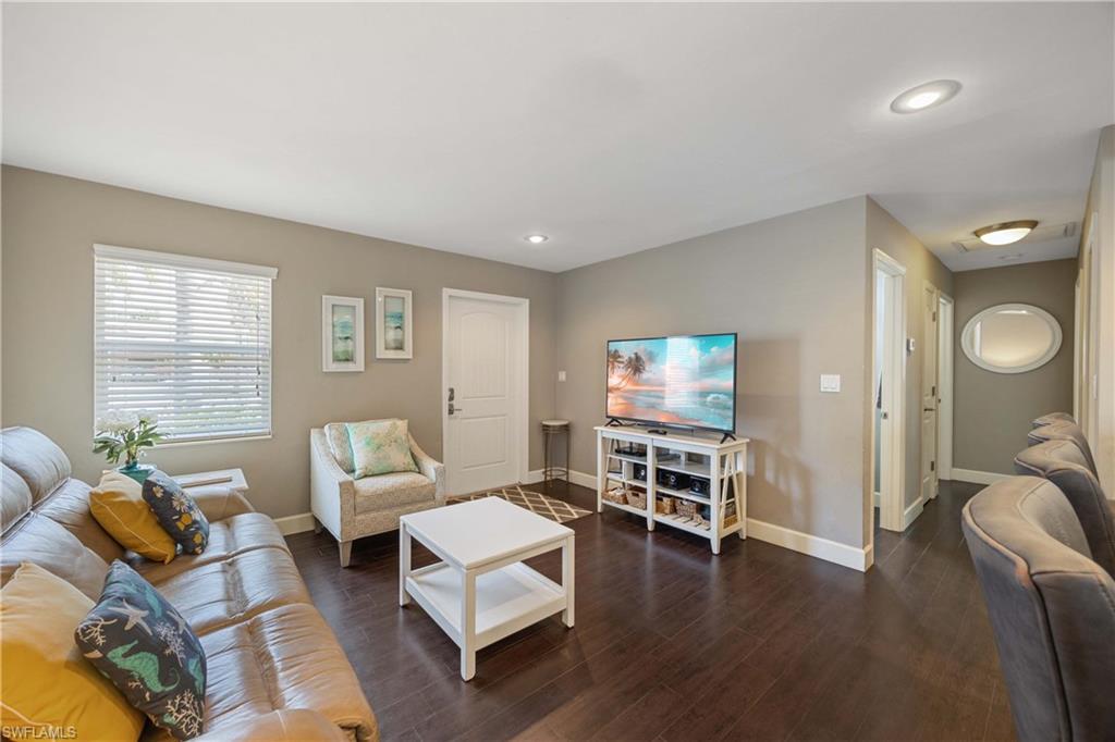 NAPLES PARK - Residential Lease