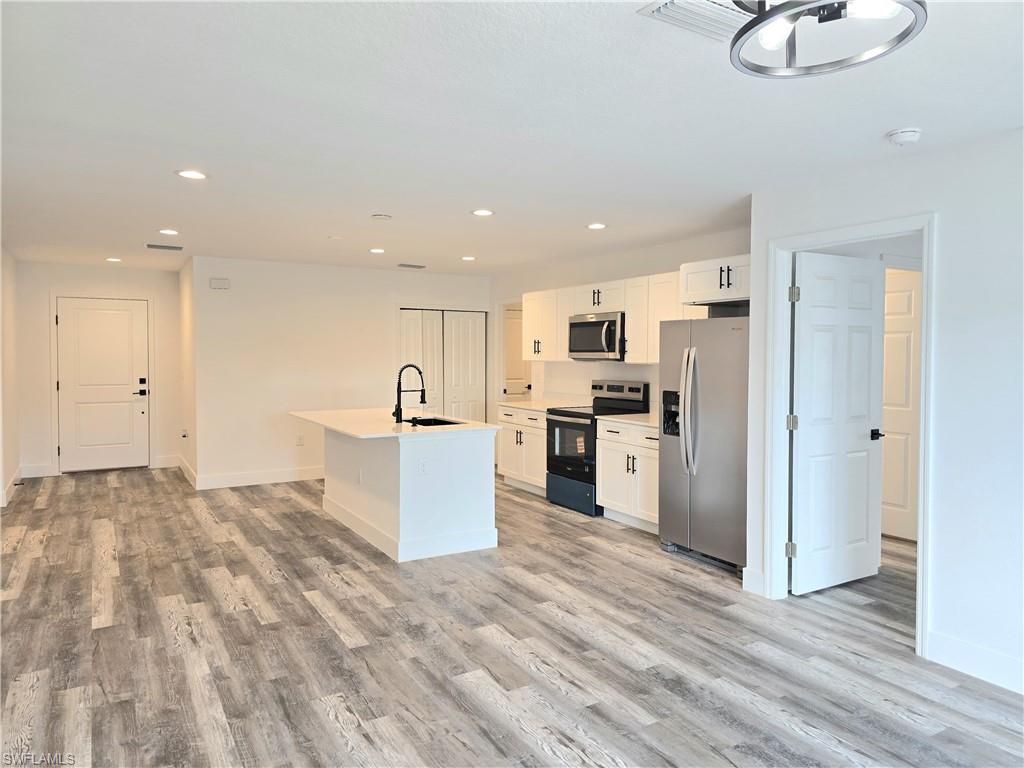 PORT CHARLOTTE - Residential