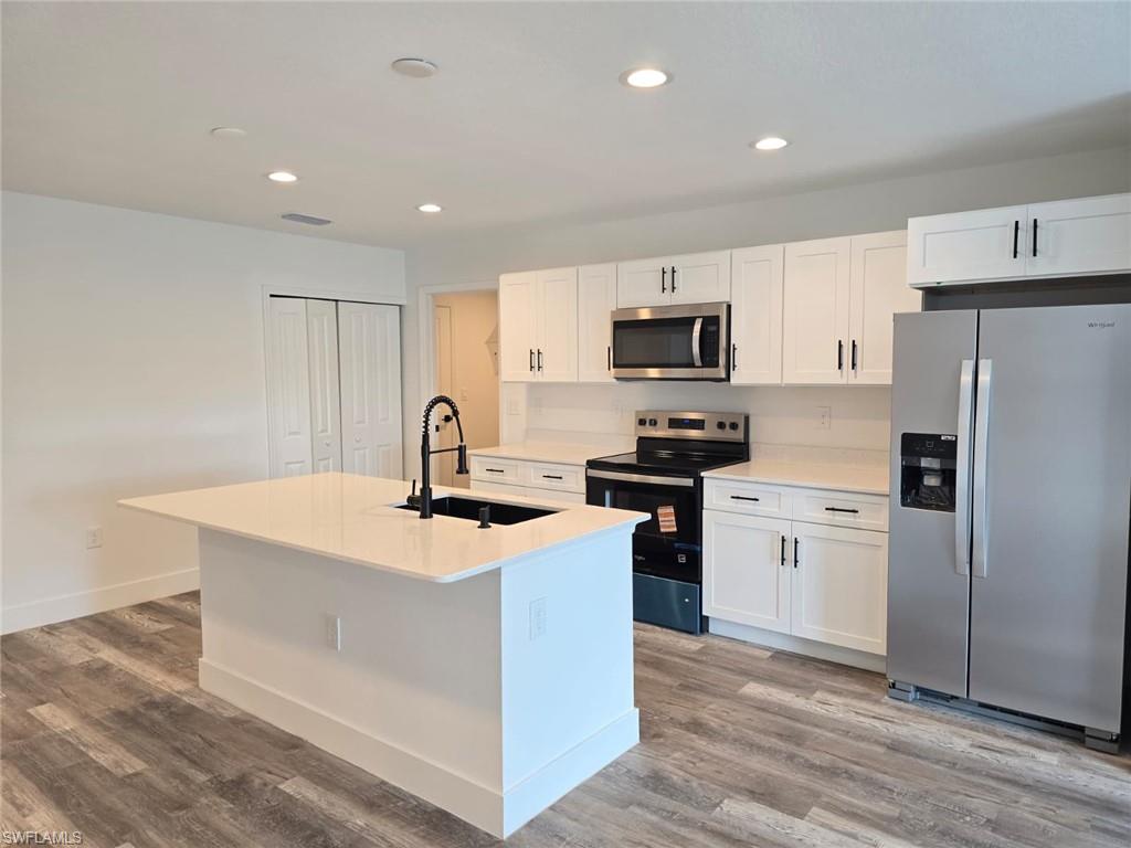 PORT CHARLOTTE - Residential