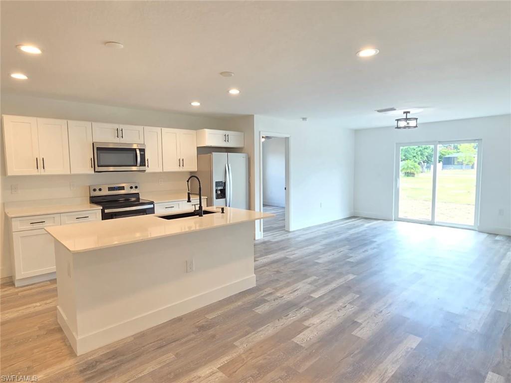 PORT CHARLOTTE - Residential