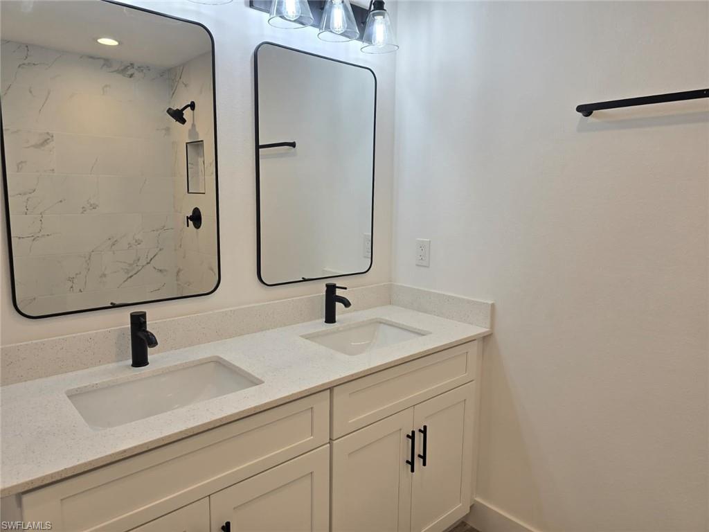 PORT CHARLOTTE - Residential