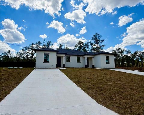 301/303 Norwalk AVE LEHIGH ACRES FL 33972