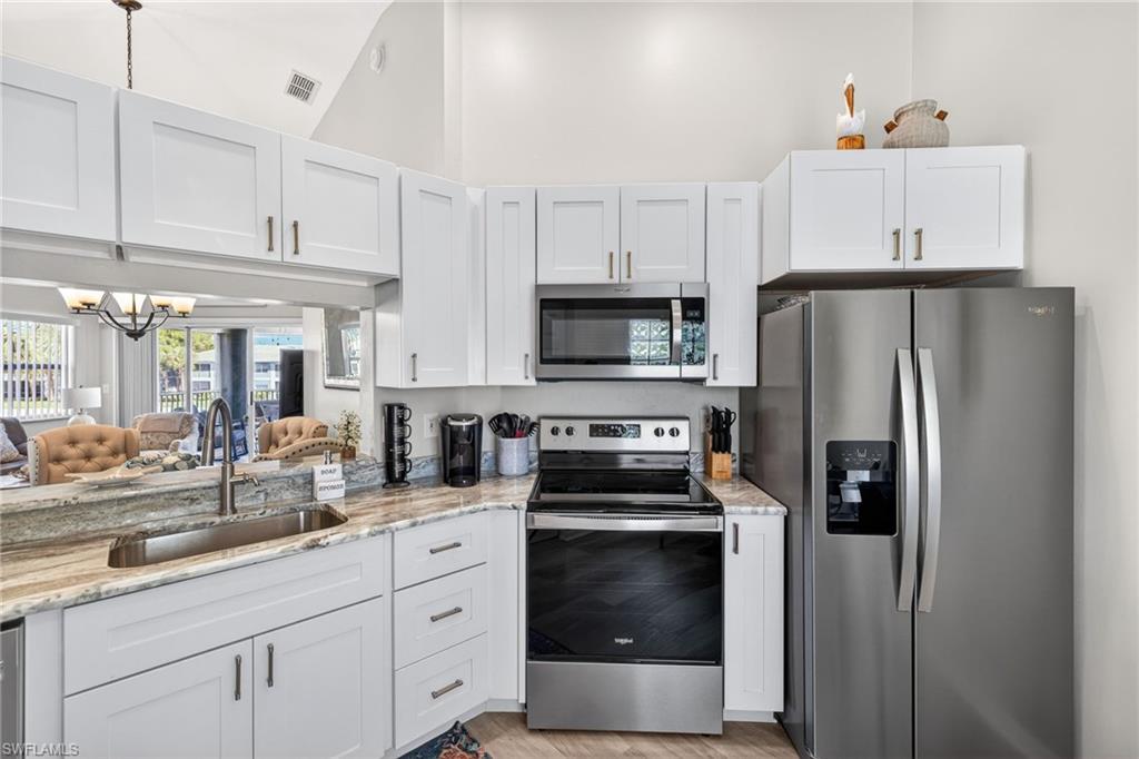 SUMMERWIND - Residential