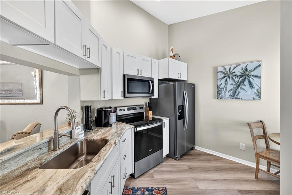 SUMMERWIND - Residential