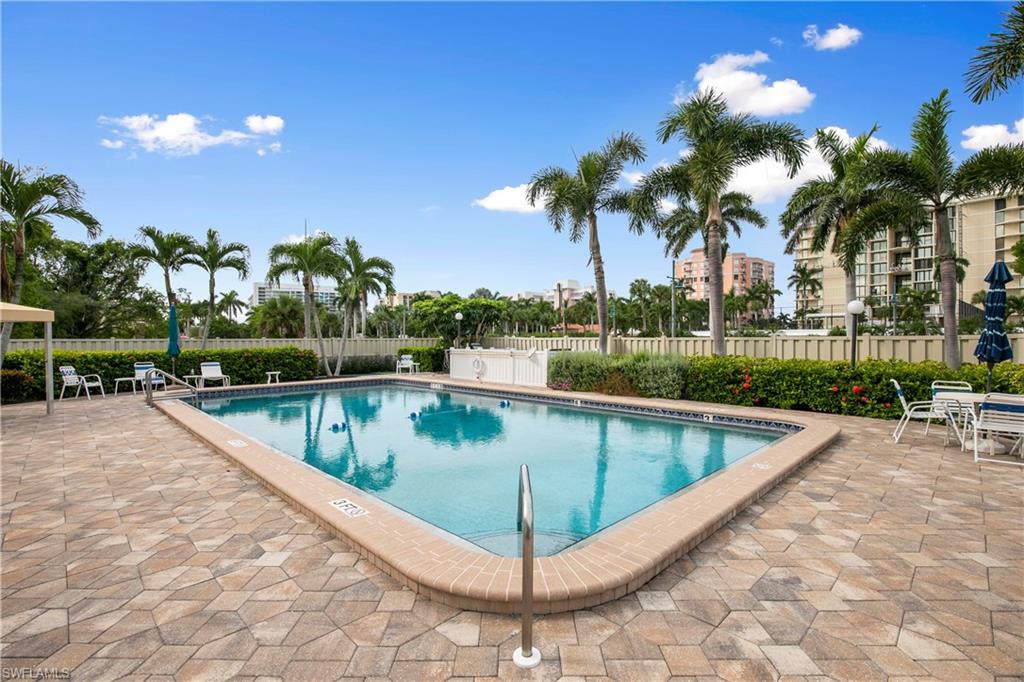 FRENCH VILLAGE OF MARCO - Residential