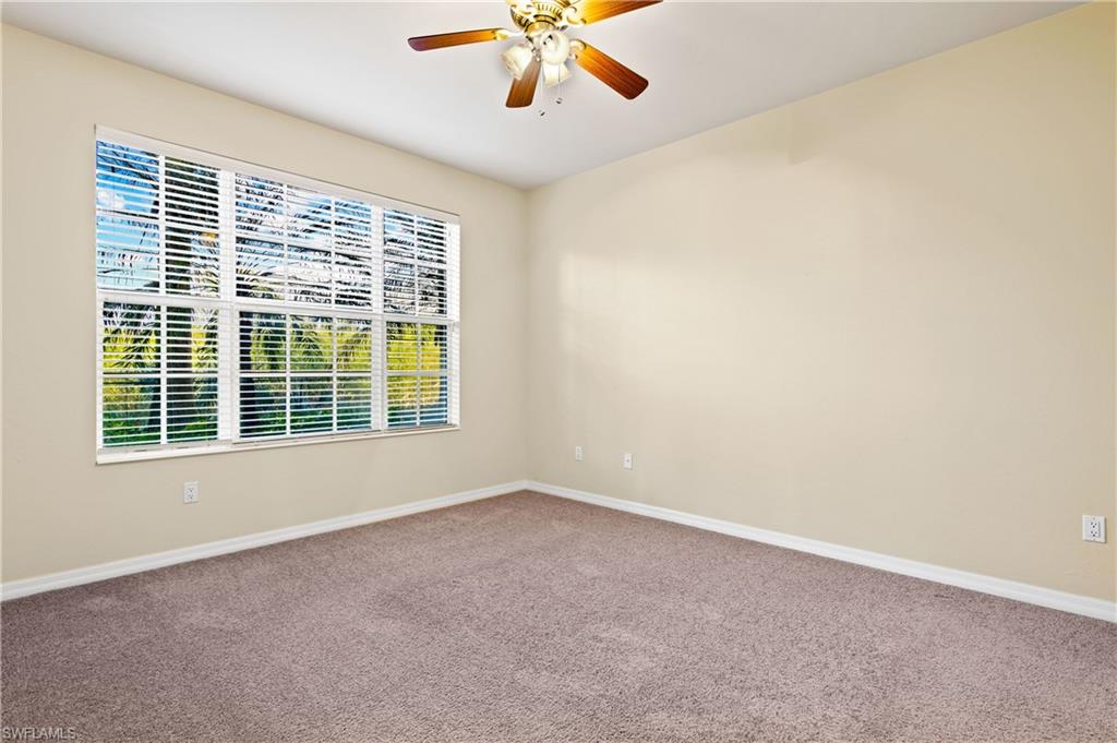 Royal Pointe - Residential