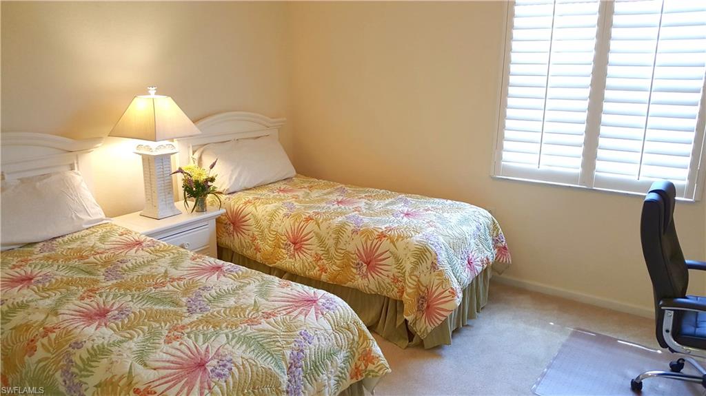 OXFORD POINTE - Residential