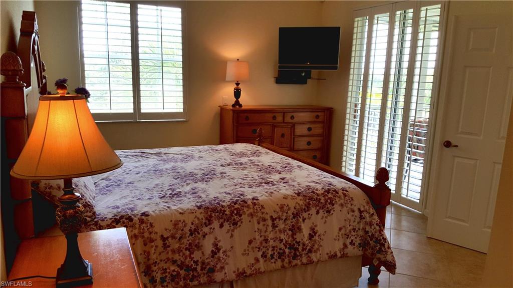 OXFORD POINTE - Residential