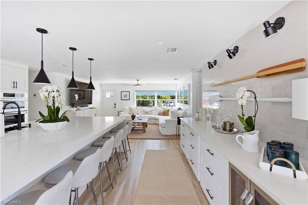 NAPLES PARK - Residential