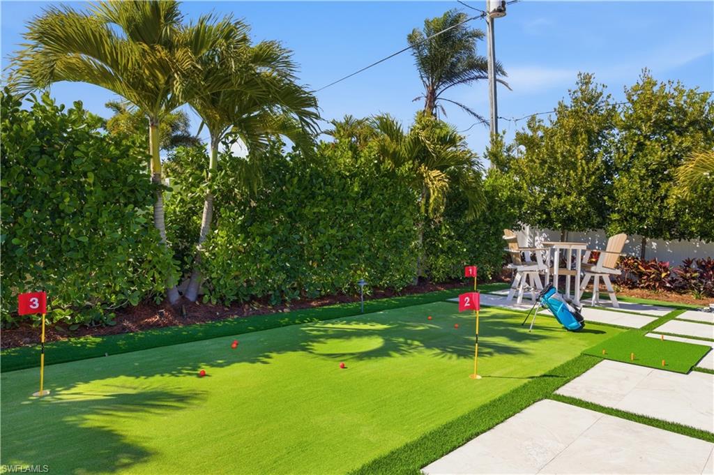 NAPLES PARK - Residential