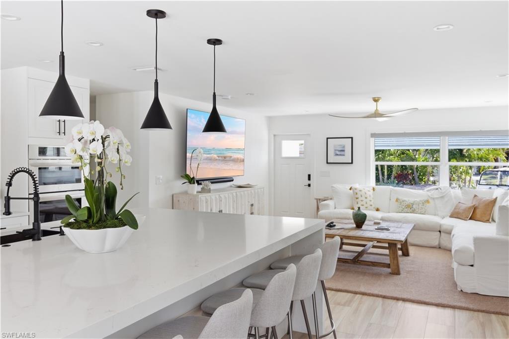 NAPLES PARK - Residential