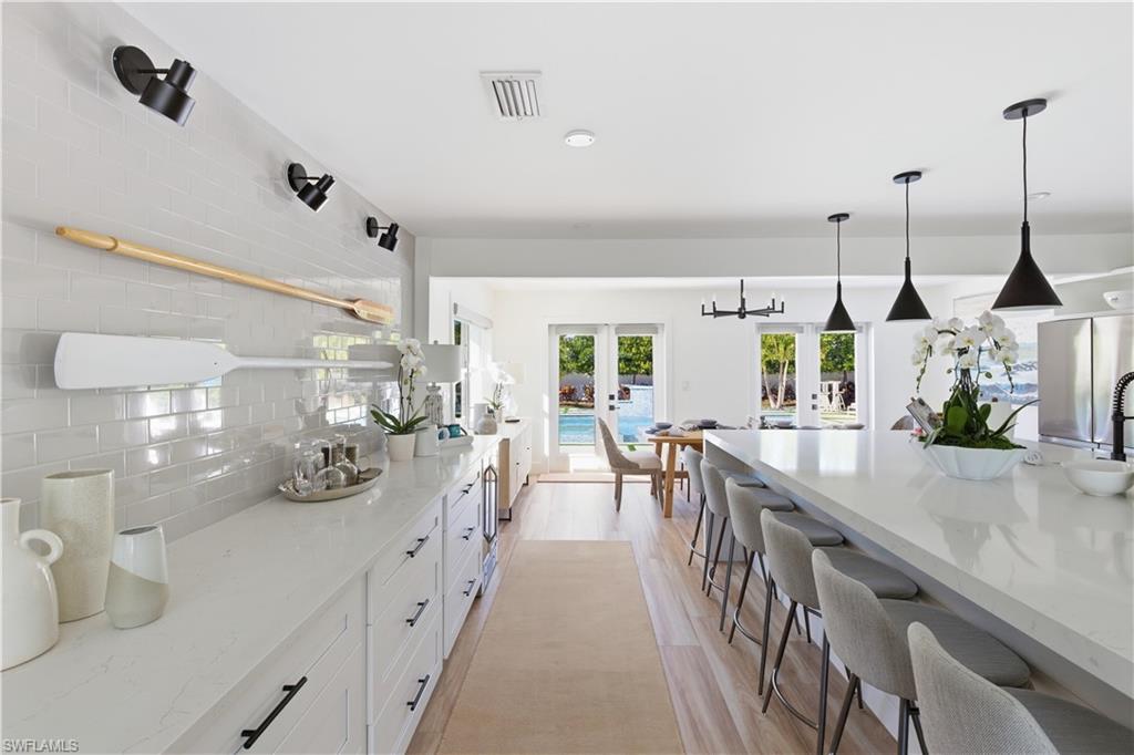 NAPLES PARK - Residential