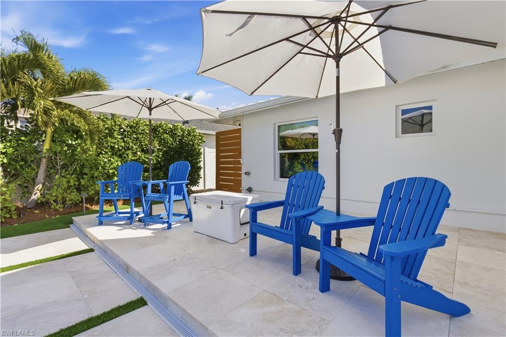 NAPLES PARK - Residential