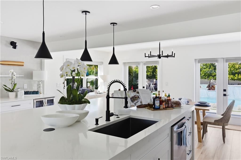 NAPLES PARK - Residential