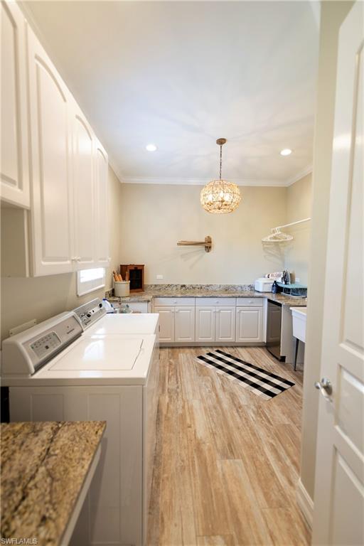 LIVINGSTON WOODS - Residential