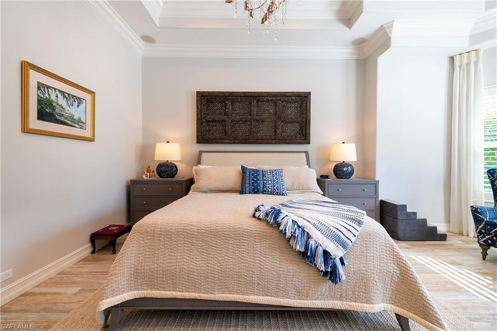 LIVINGSTON WOODS - Residential