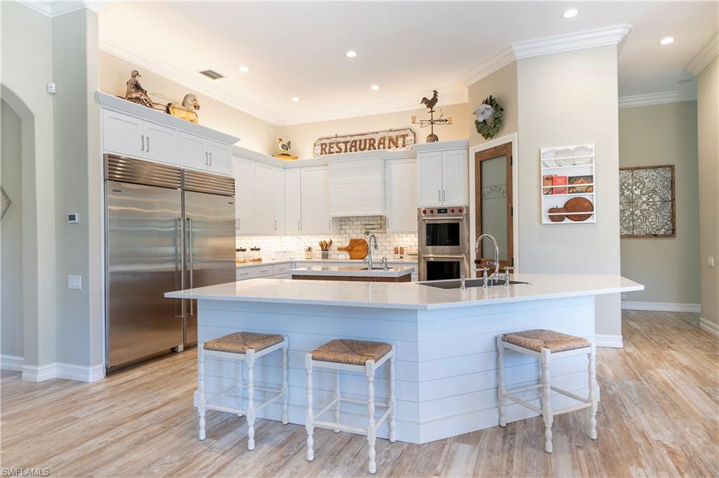 LIVINGSTON WOODS - Residential