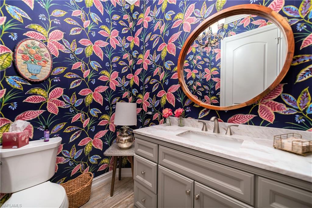 LIVINGSTON WOODS - Residential