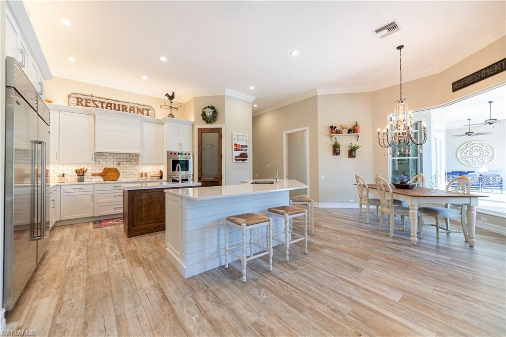 LIVINGSTON WOODS - Residential