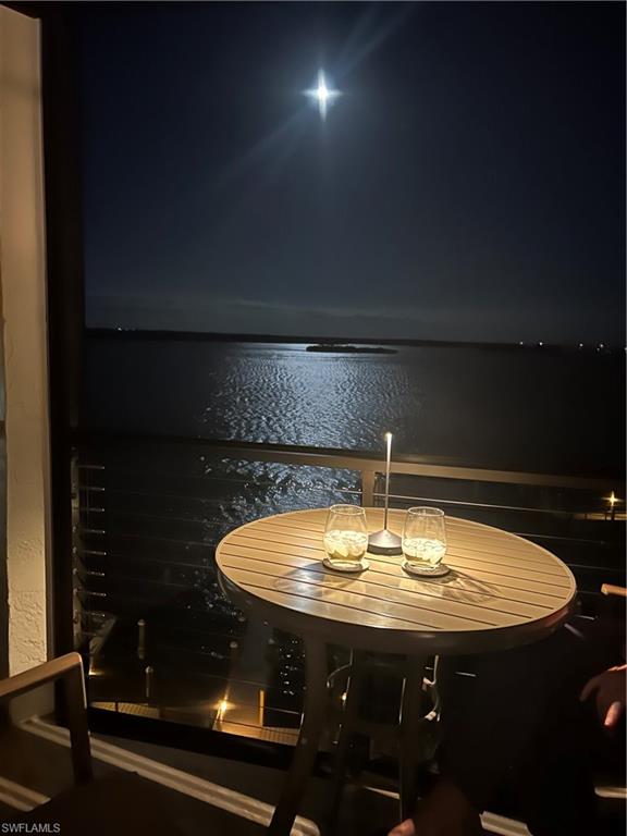 RIVERSIDE CLUB - Residential