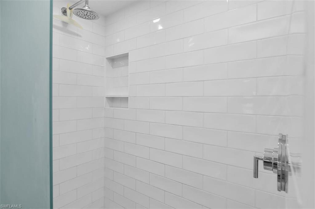 RIVERSIDE CLUB - Residential