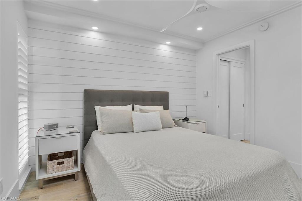 RIVERSIDE CLUB - Residential