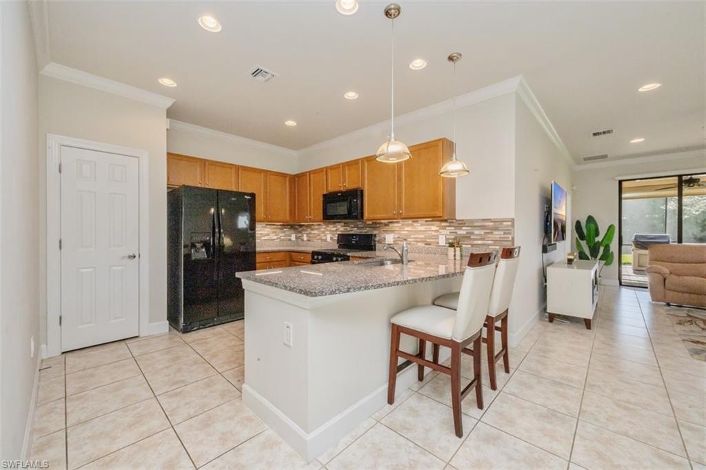 WINDING CYPRESS - Residential