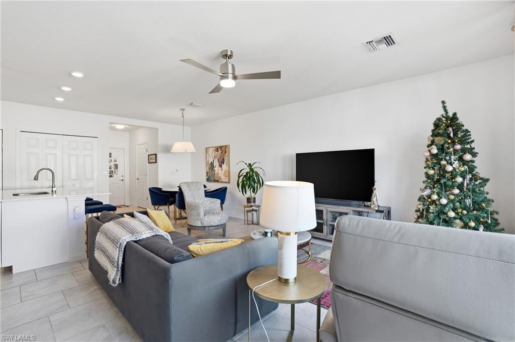 PORTICO - Residential