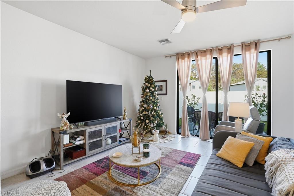 PORTICO - Residential