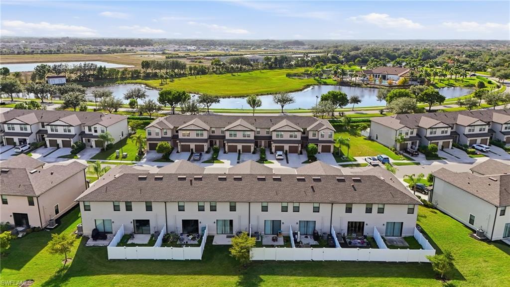 PORTICO - Residential