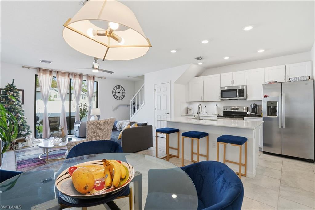 PORTICO - Residential