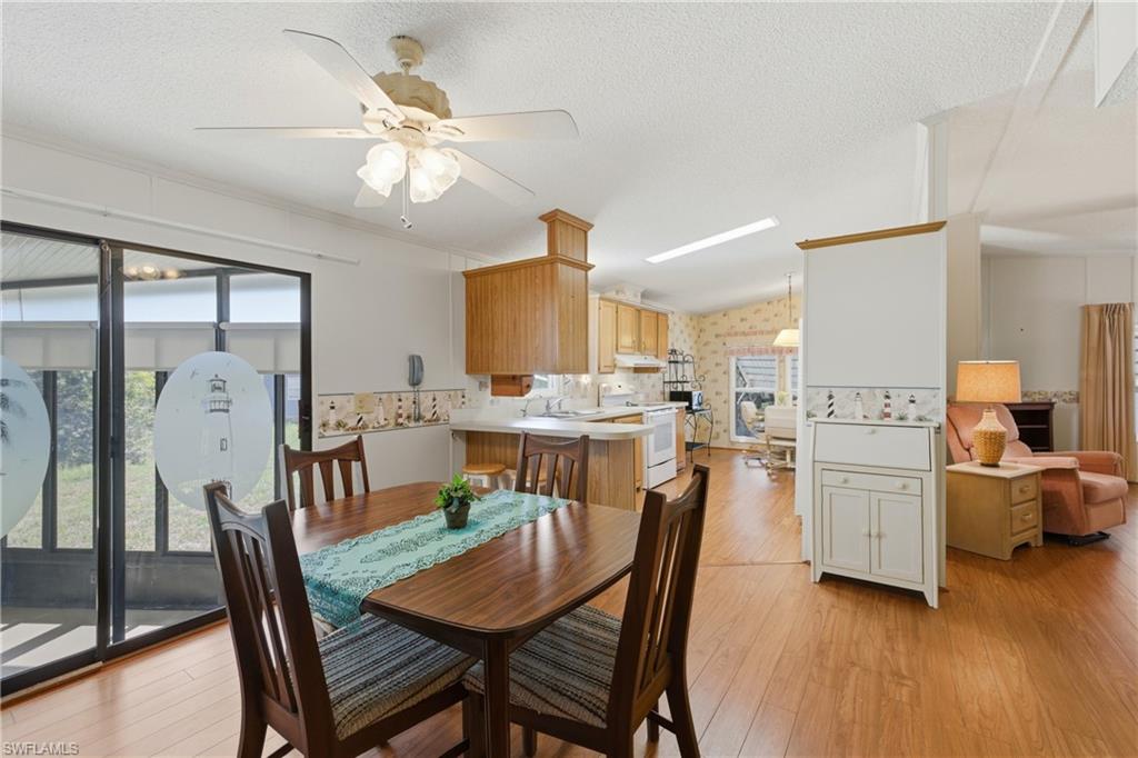 FOREST PARK MOBILE HOME - Residential