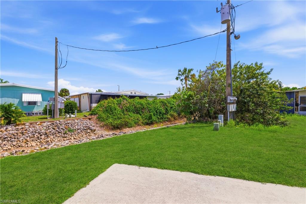 FOREST PARK MOBILE HOME - Residential