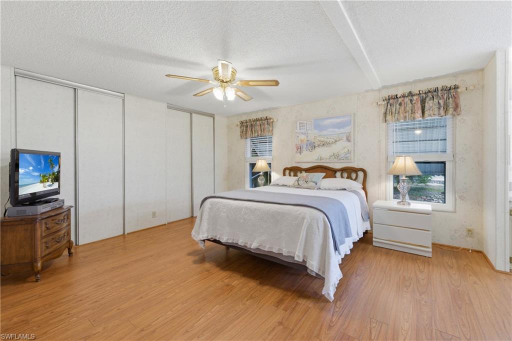 FOREST PARK MOBILE HOME - Residential