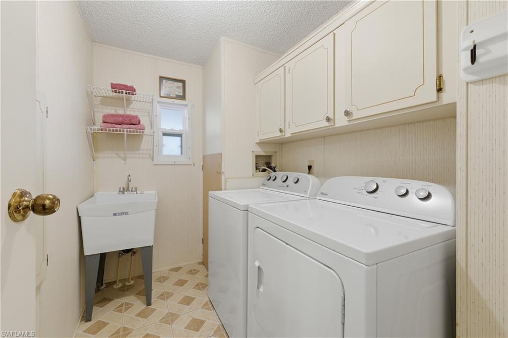 FOREST PARK MOBILE HOME - Residential