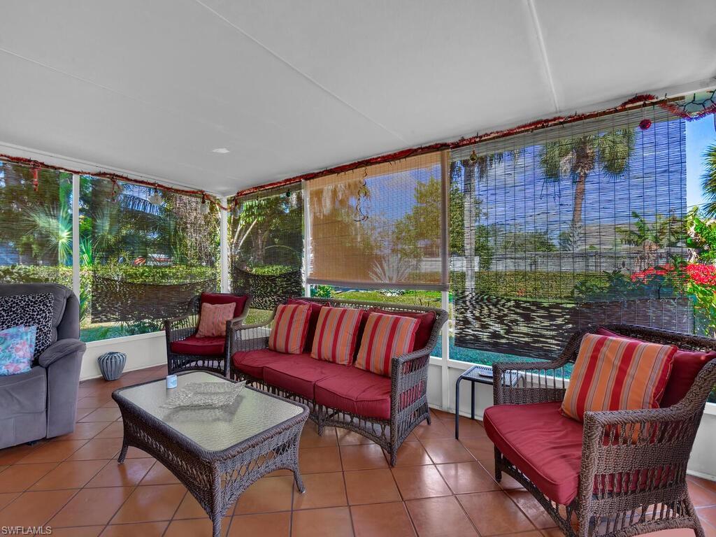 GOLDEN GATE CITY - Residential