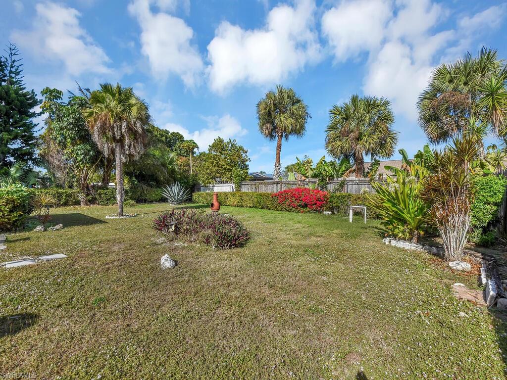 GOLDEN GATE CITY - Residential