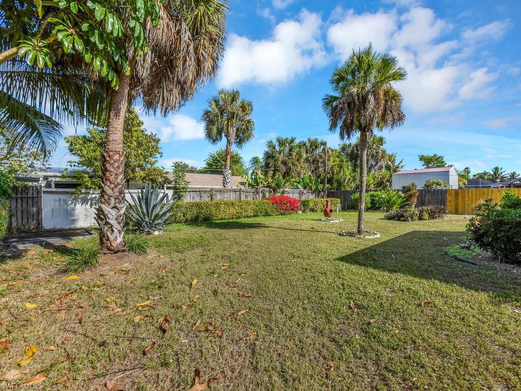 GOLDEN GATE CITY - Residential