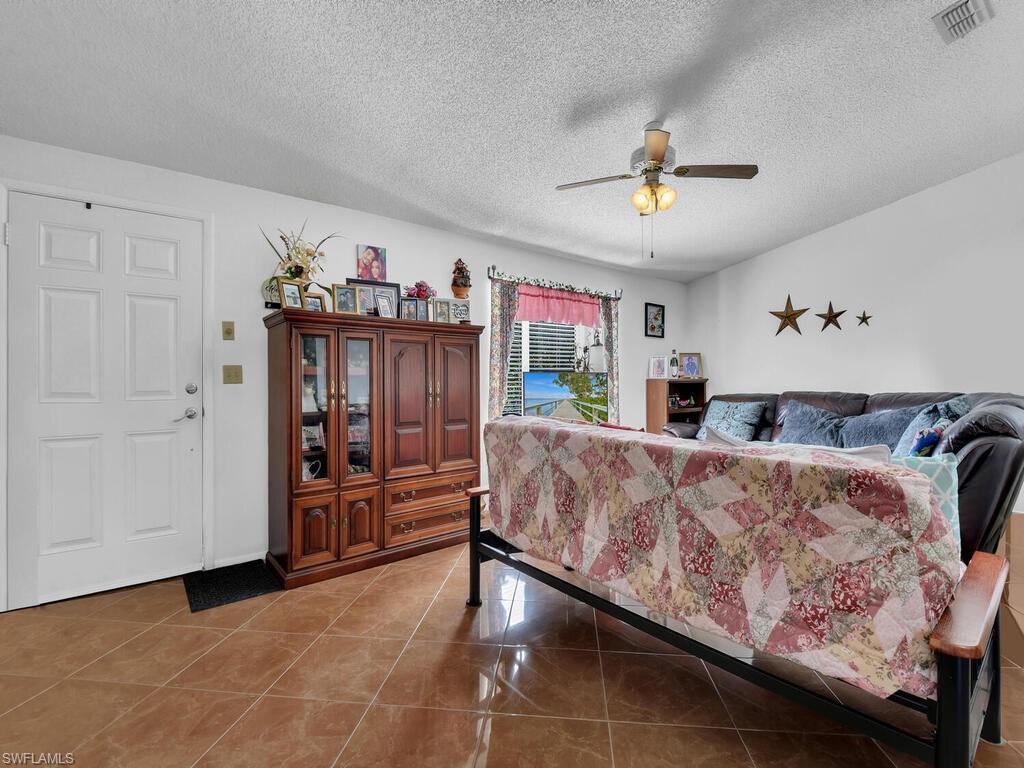 GOLDEN GATE CITY - Residential