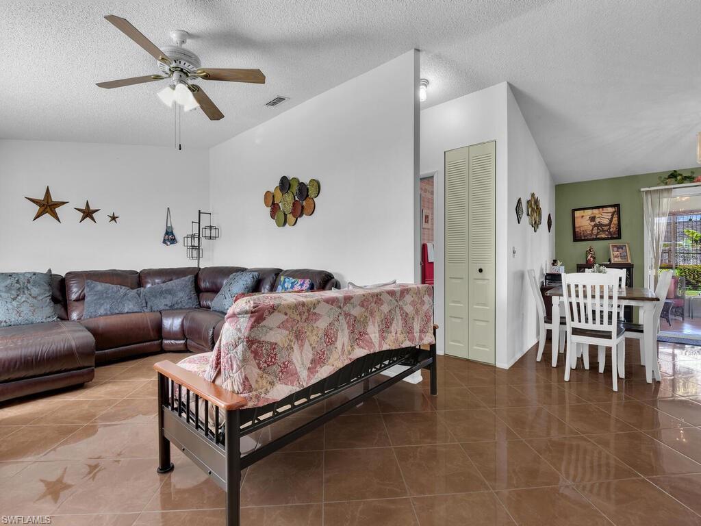 GOLDEN GATE CITY - Residential