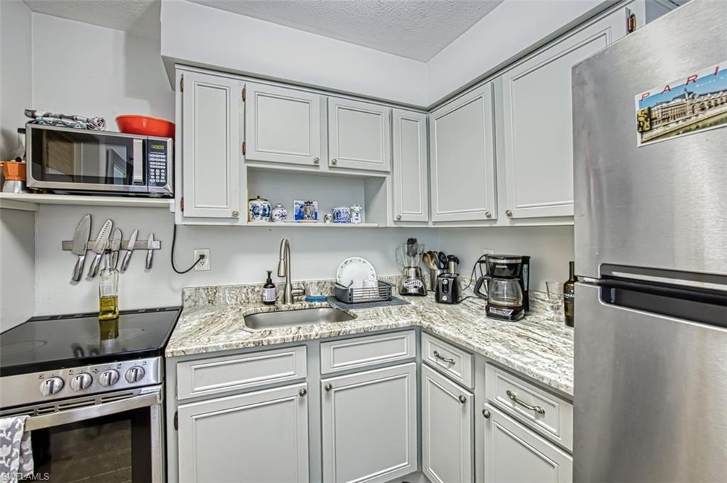 HOMESTEAD PARK - Residential