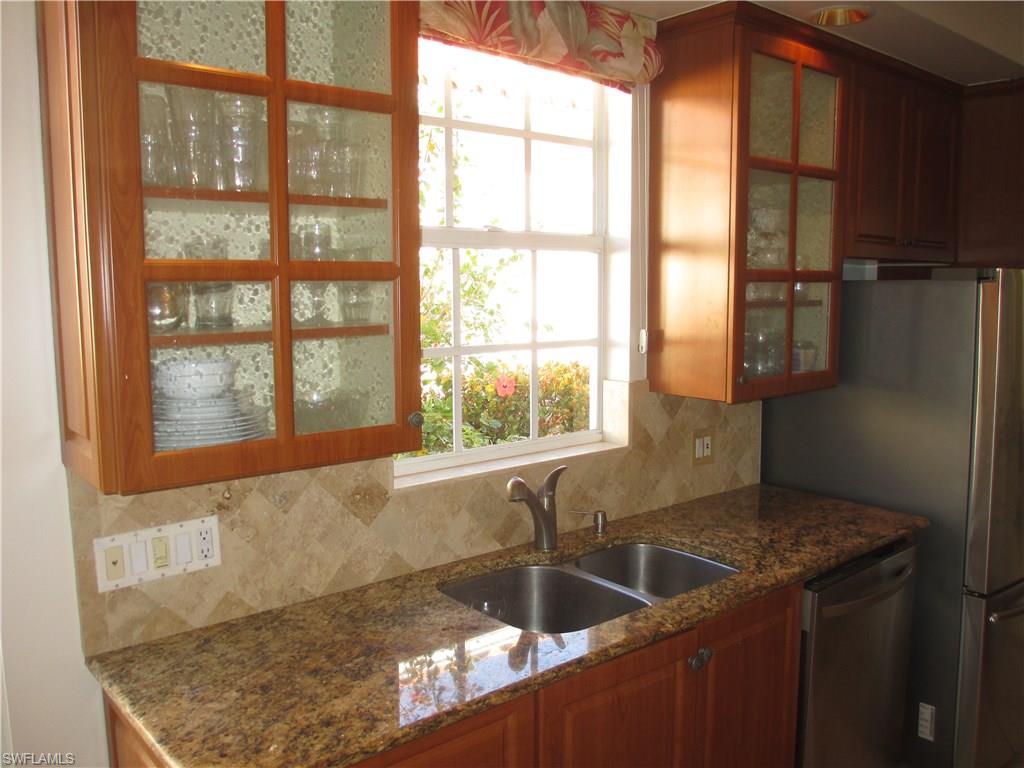 VILLAGE WALK - Residential