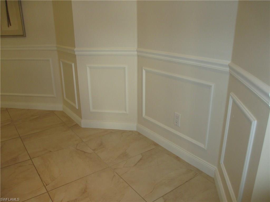 VILLAGE WALK - Residential