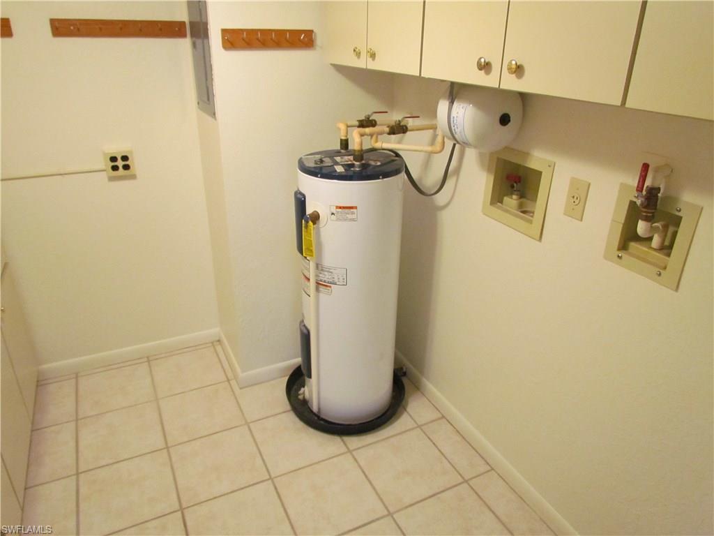 RIVERS CONDO - Residential