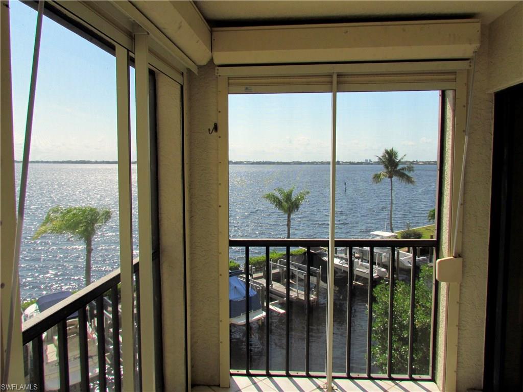 RIVERS CONDO - Residential