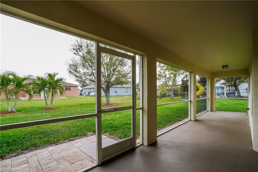 CAPE CORAL - Residential