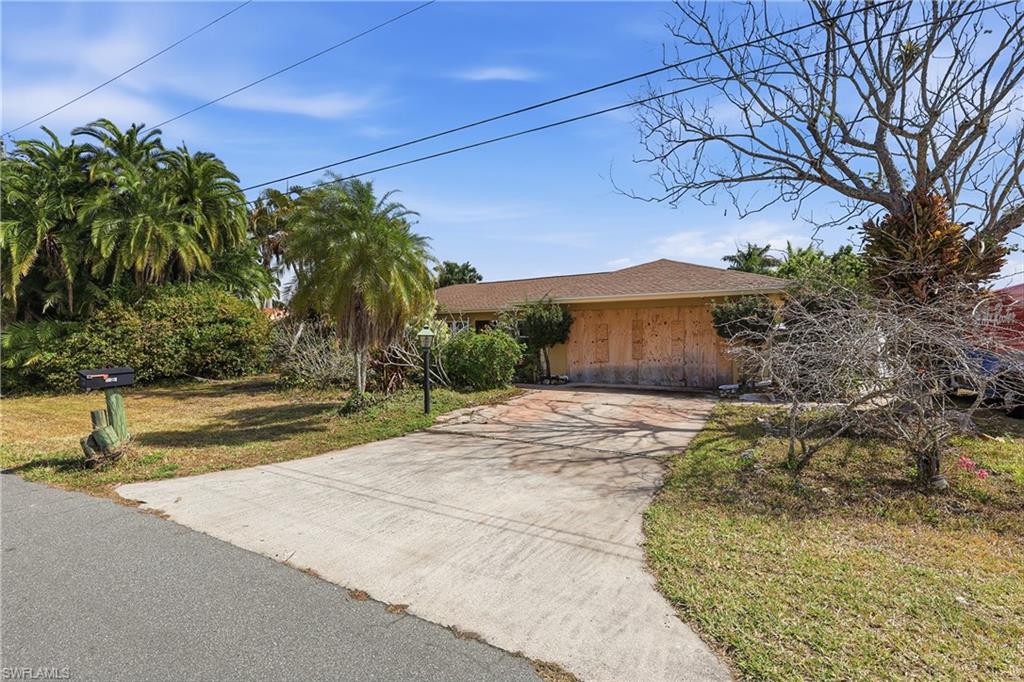 YACHT CLUB COLONY - Residential