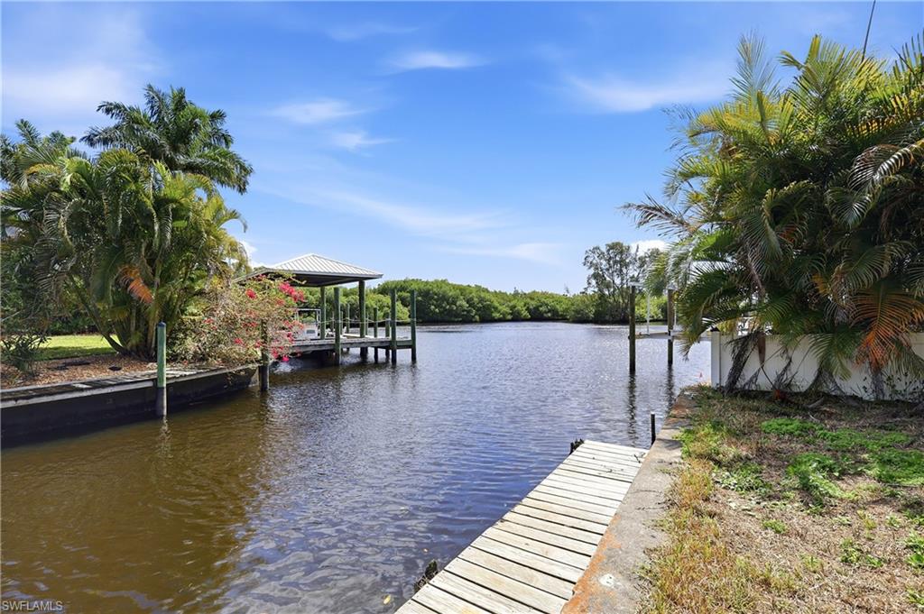 YACHT CLUB COLONY - Residential